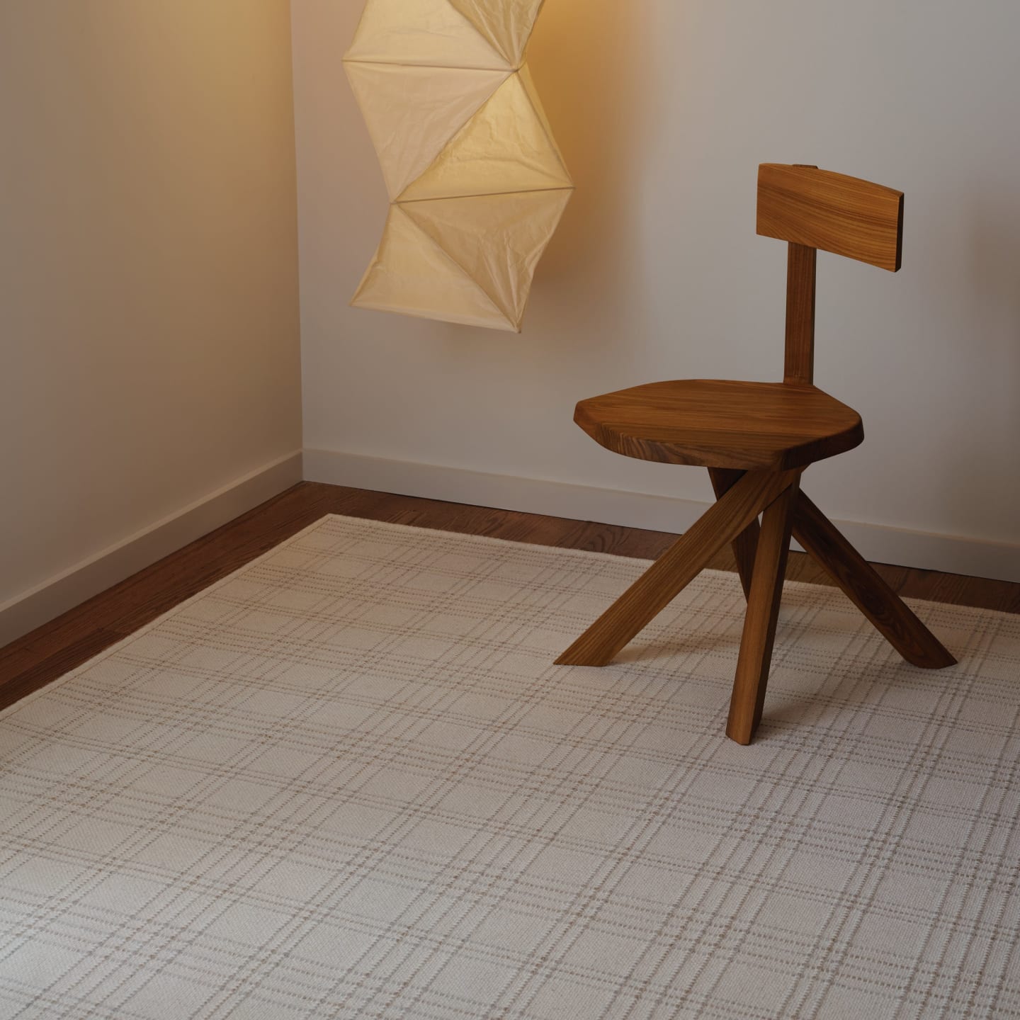 Ellis: Low-Profile Plaid Rug - Farmhouse Style for Hallways