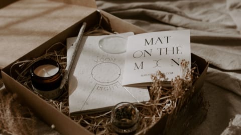 Mindful workshop Kovács Eszterrel (Mat On The Moon) // MÚZEUMOK ŐSZI FESZTIVÁLJA