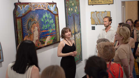 Művészet és mindennapok Róth Miksánál: általános tárlatvezetés