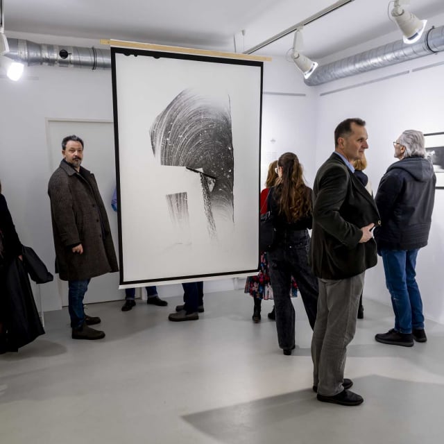 Kiállításmegnyitó // Szalontai Ábel: Szemközti testek