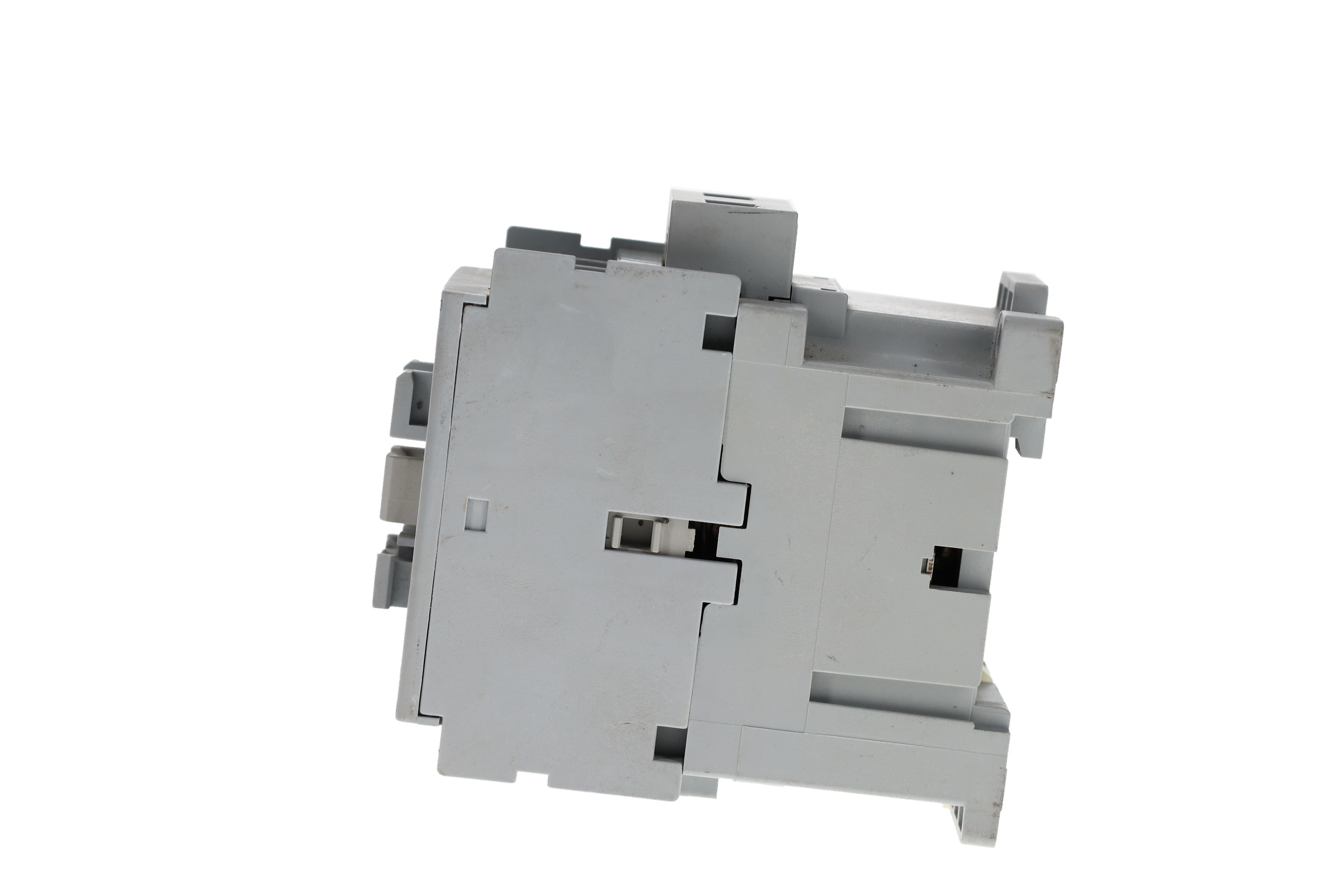 ALLEN BRADLEY 100-C16D10