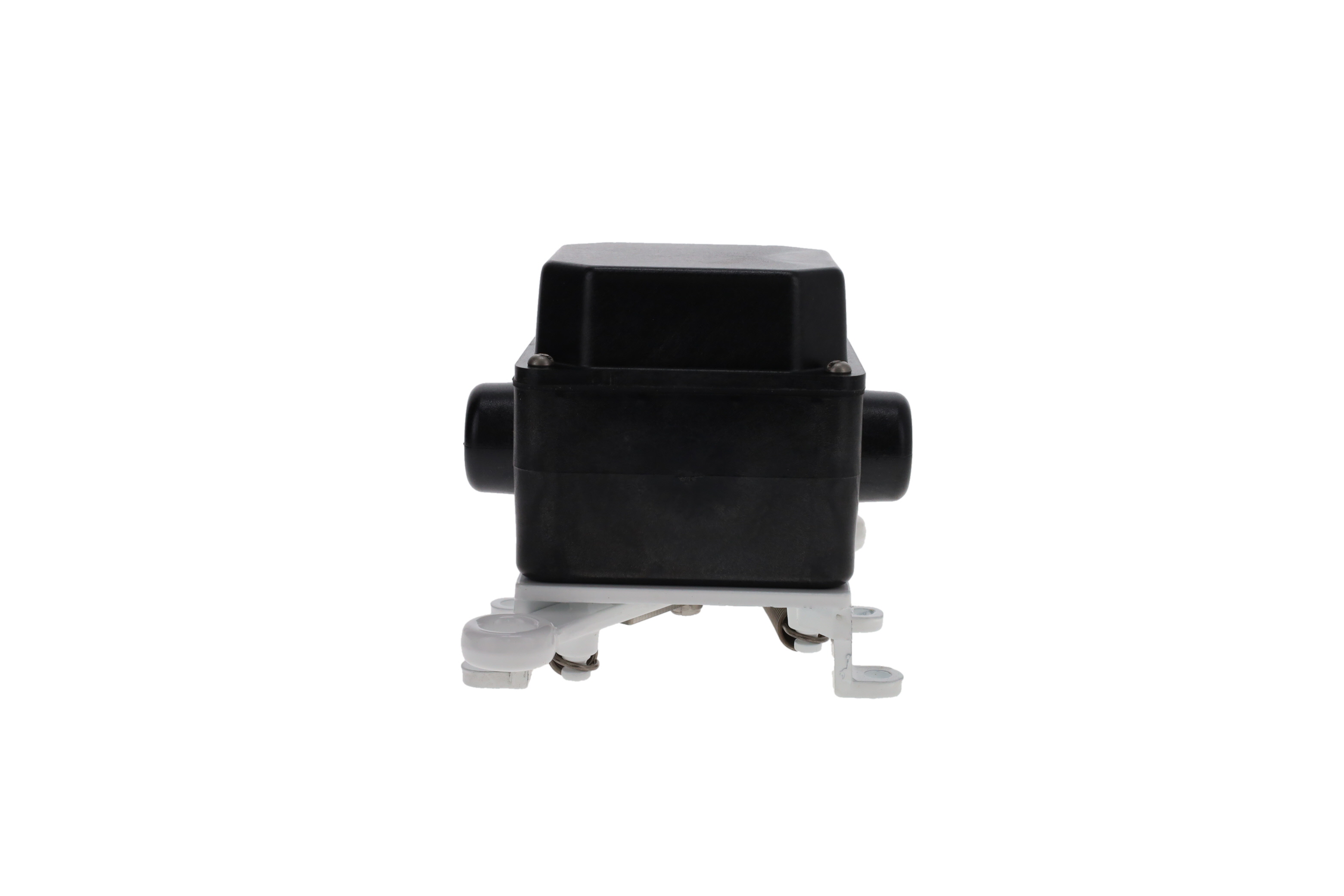 REES 04945-000