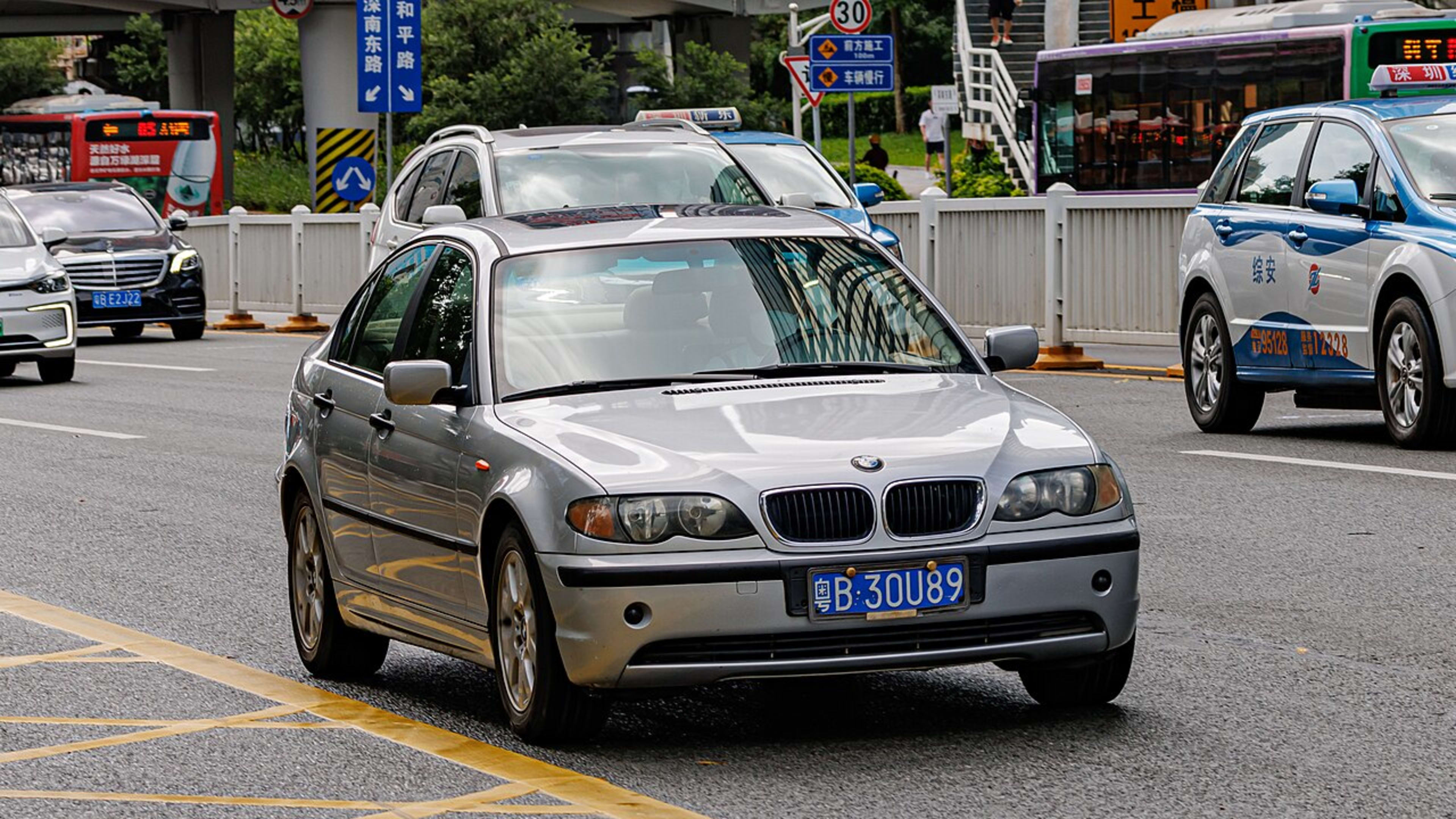 BMW 3 Series · E46 vehicle view
