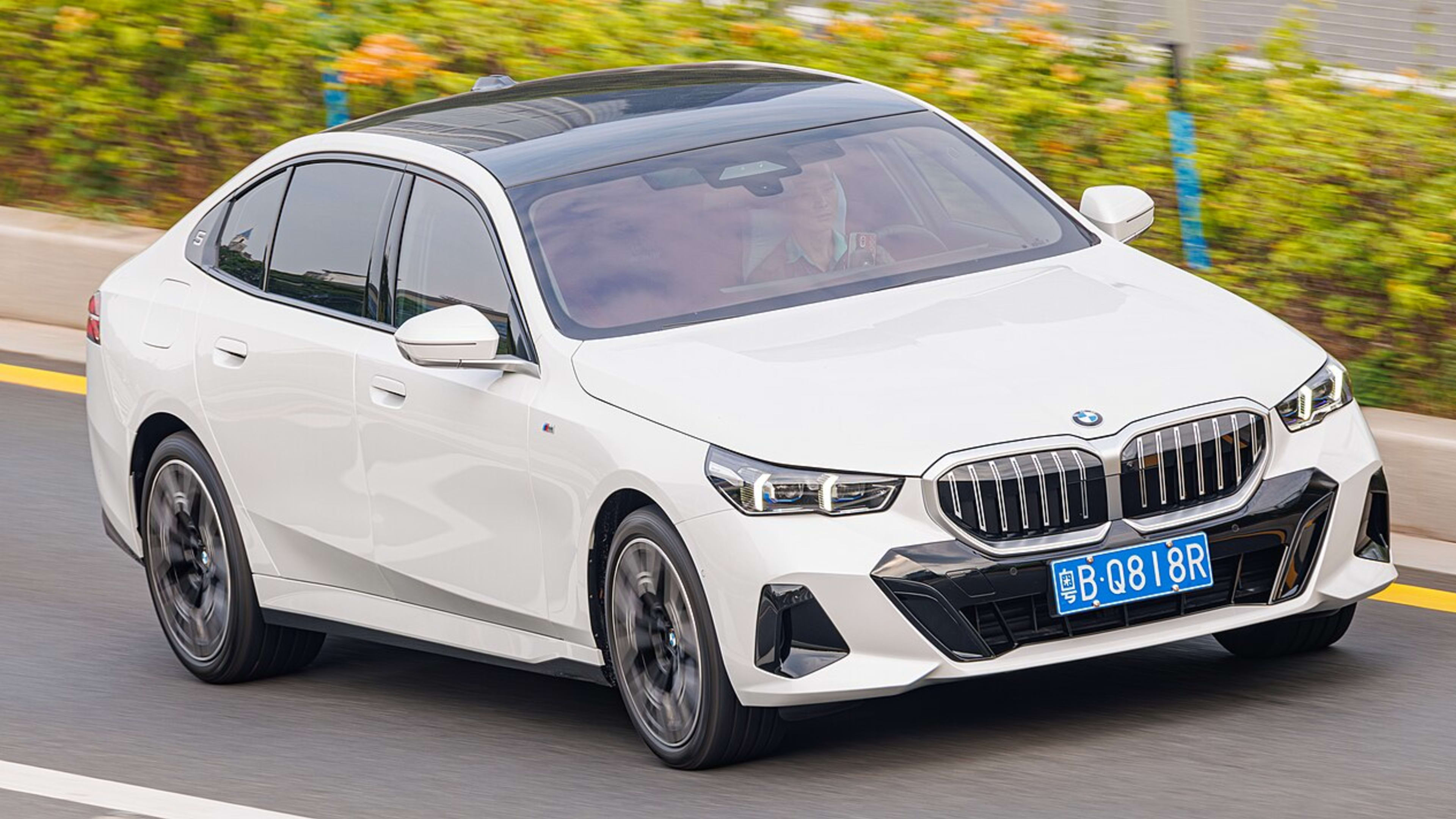 BMW 5 Serisi · G60 araç görünümü