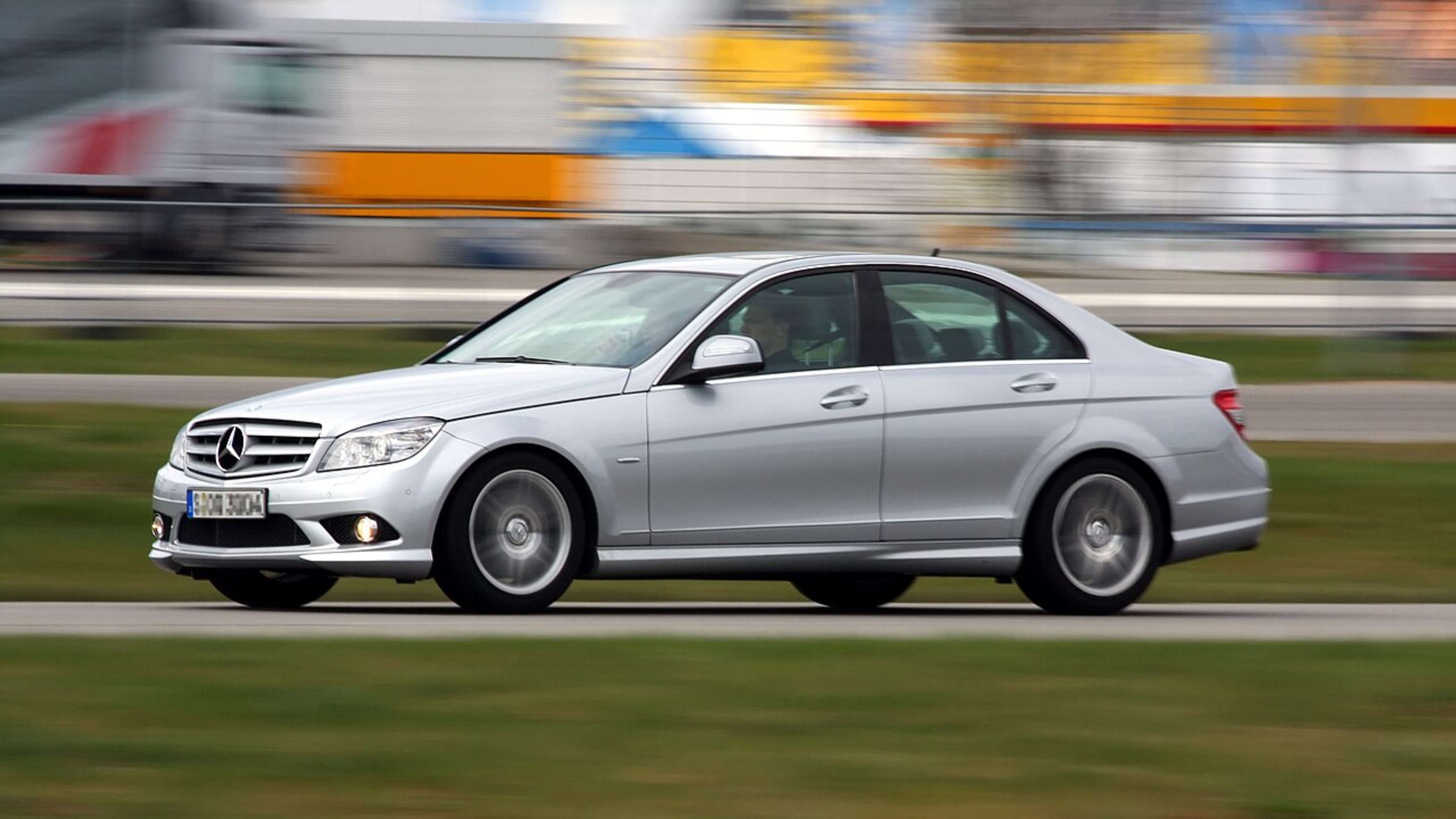 Mercedes-Benz C Serisi • W204