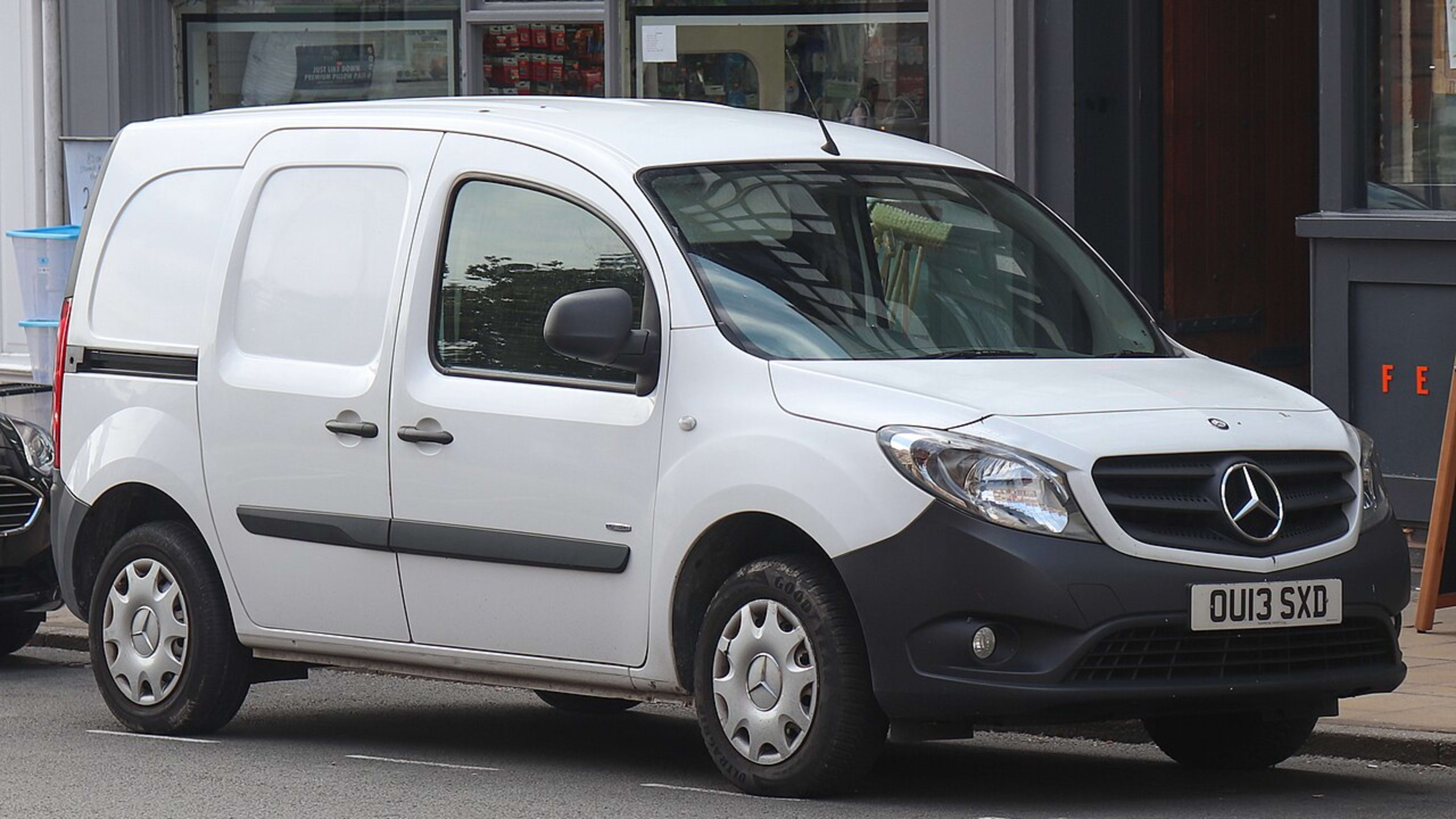 Mercedes-Benz Citan · W415 araç görünümü
