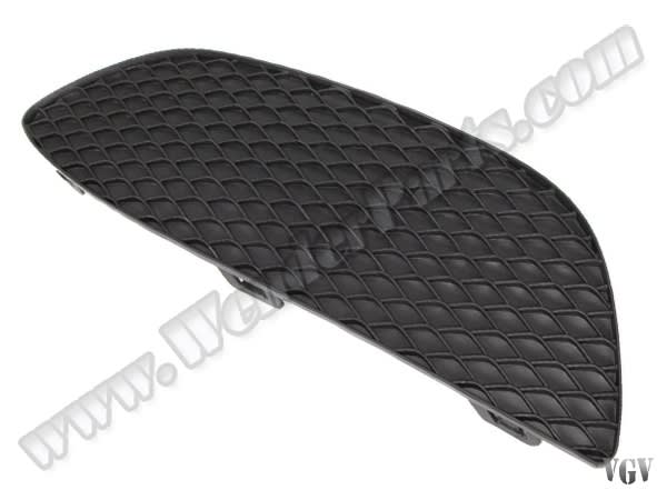 Mercedes C Series W205 2015-2020 Bumper Grille Front Left; Closed