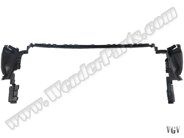 Mercedes C-Class W204 Radiator Bakelite Upper