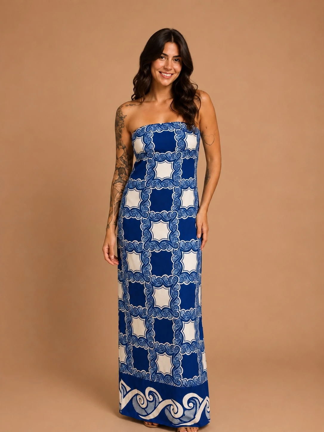 Vestido sem alça jogo do mar