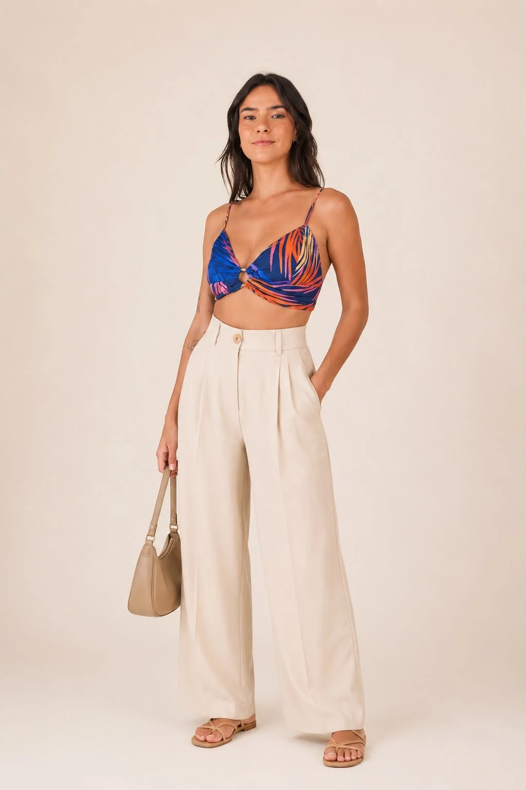 Top argola folhagem sossego