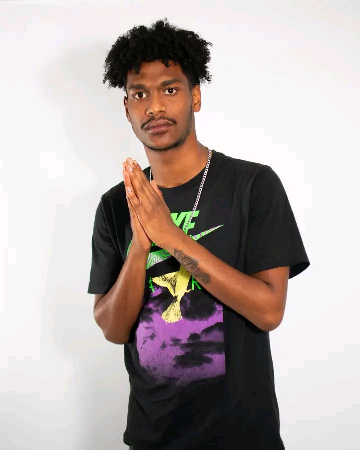 1000240620