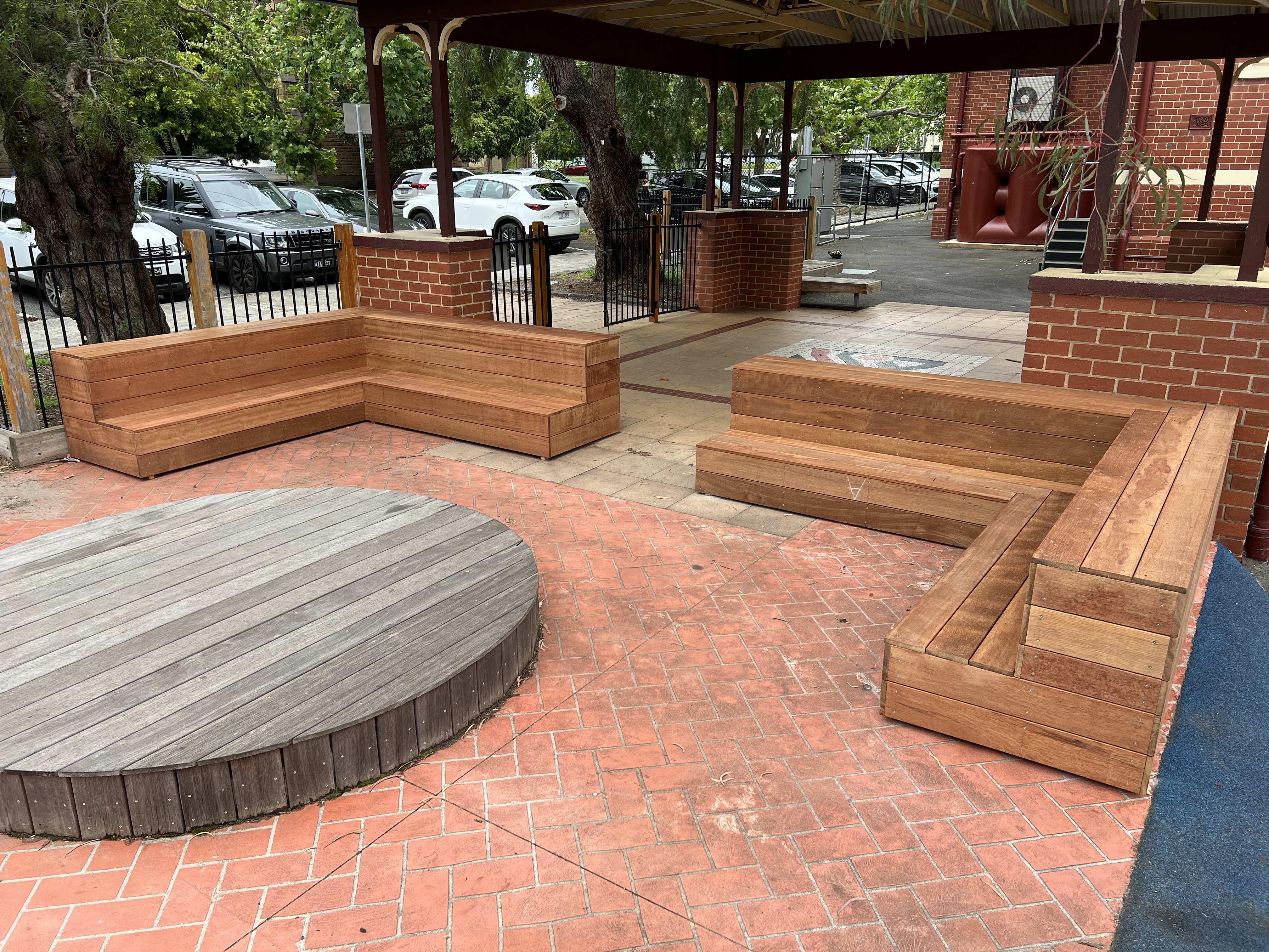 City-Handyman-Projects-St-Kilda-Seating-5.jpeg