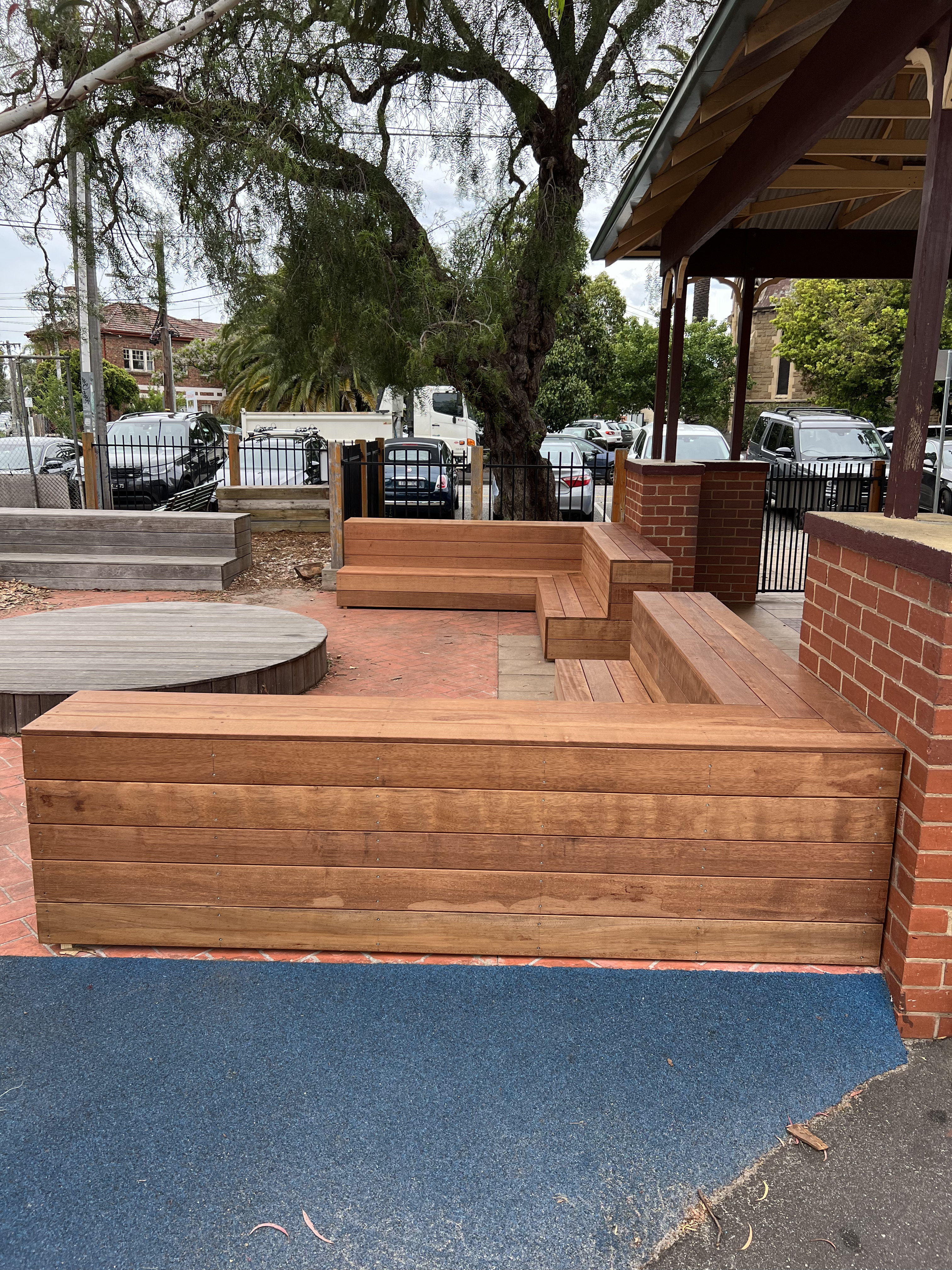 City-Handyman-Projects-St-Kilda-Seating-3.jpeg