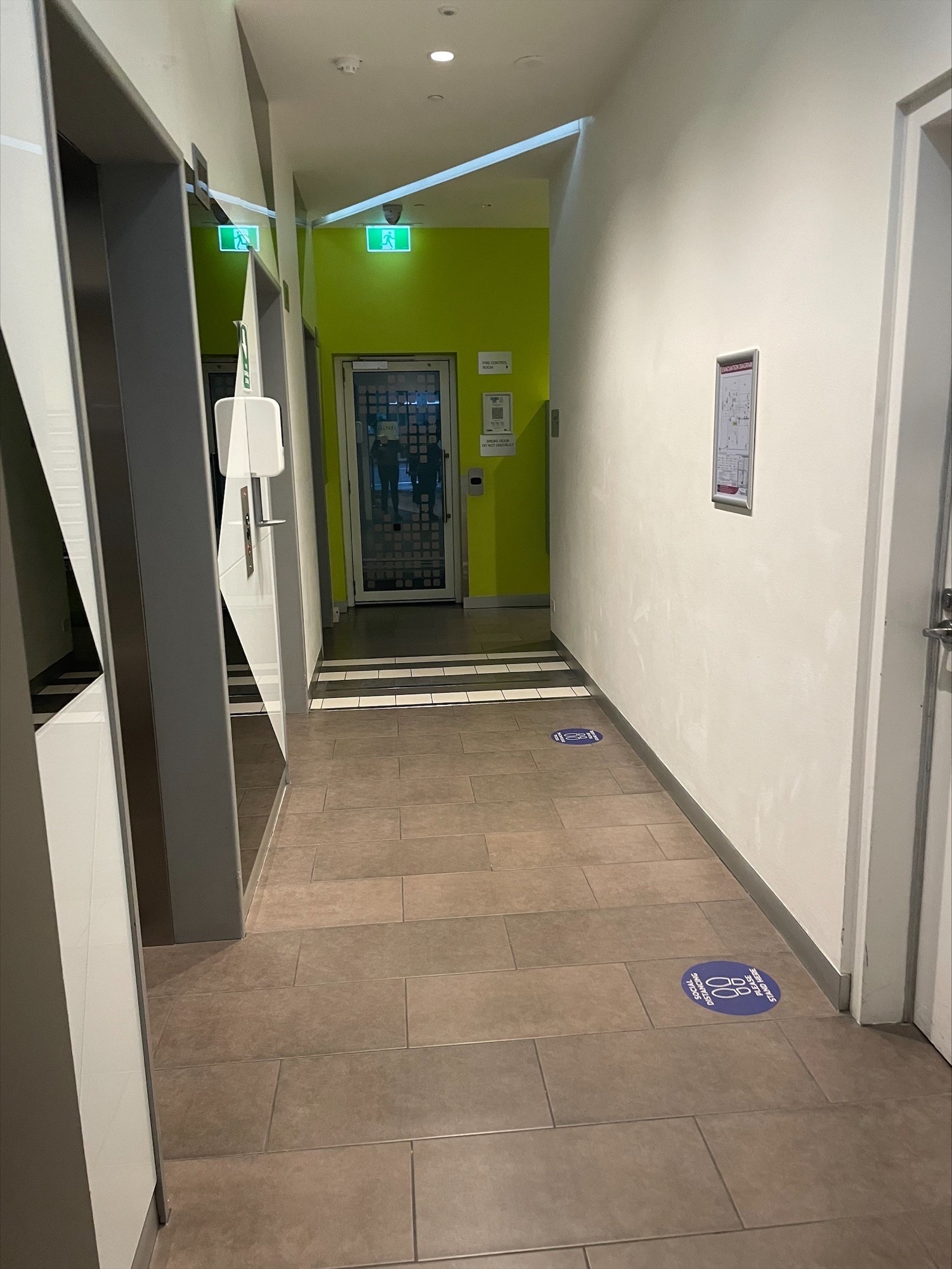 City Handyman Painting Melbourne CBD Foyer 6.jpg