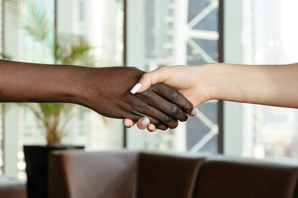 Master Relationship Marketing: 7 Key Principles Unveiled