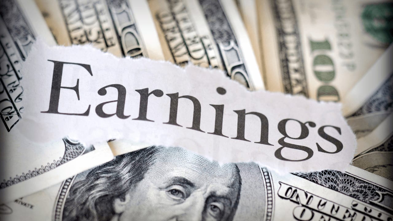 Maximizing Earnings with ChatGPT