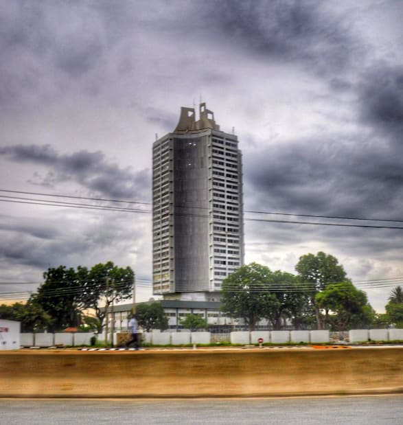 Building Obsession: Former Bank of the North, now Skyline University in Kano. Image Source: 9Mobile Photo Competition