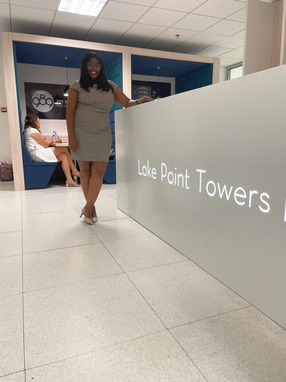 989 Workstations, Lake Point Towers, Office Building, Banana Island, Lagos. 989 Workstations, Lake Point Towers, Office Building, Banana Island, Lagos.
