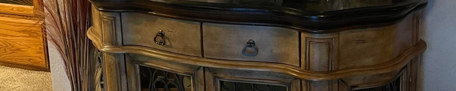 Crazy Estate Sale Family & Reseller