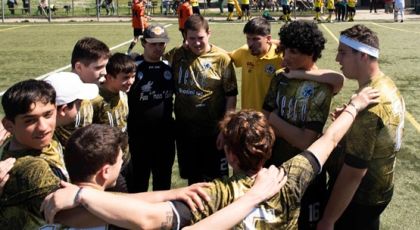 calcio_champagne3_xwnpqx