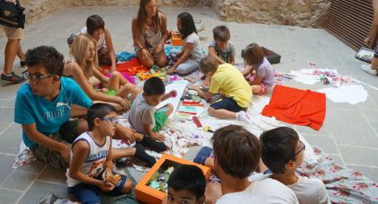 Foto arte e inclusione 556x300 opt c3g7do