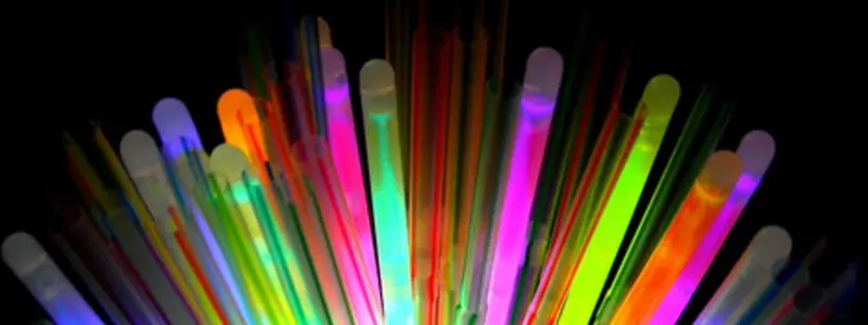 can you recycle glow sticks