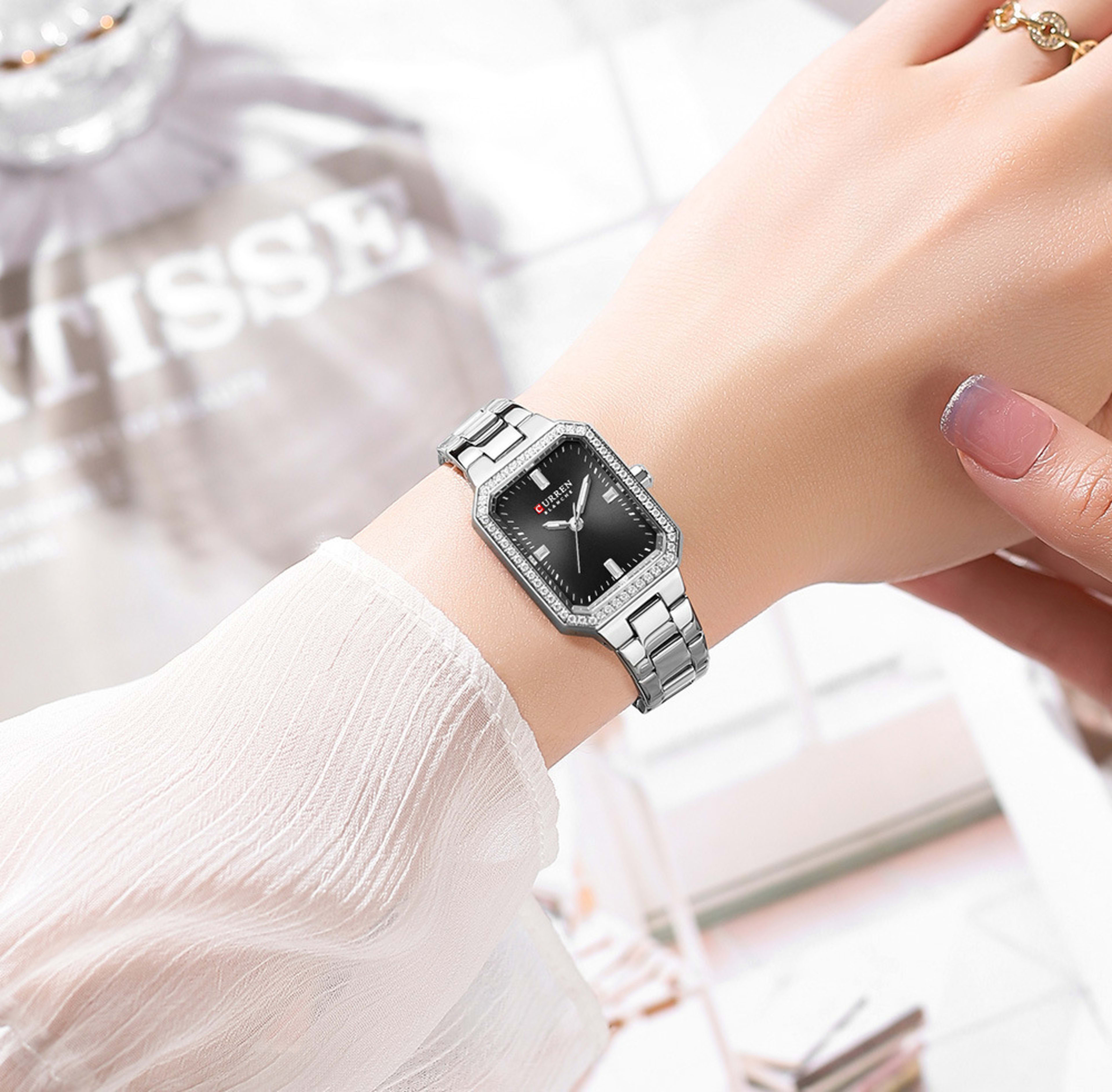 CURREN 9102 Luxury Diamond Cut Quartz Watch for Women | Prenaxo