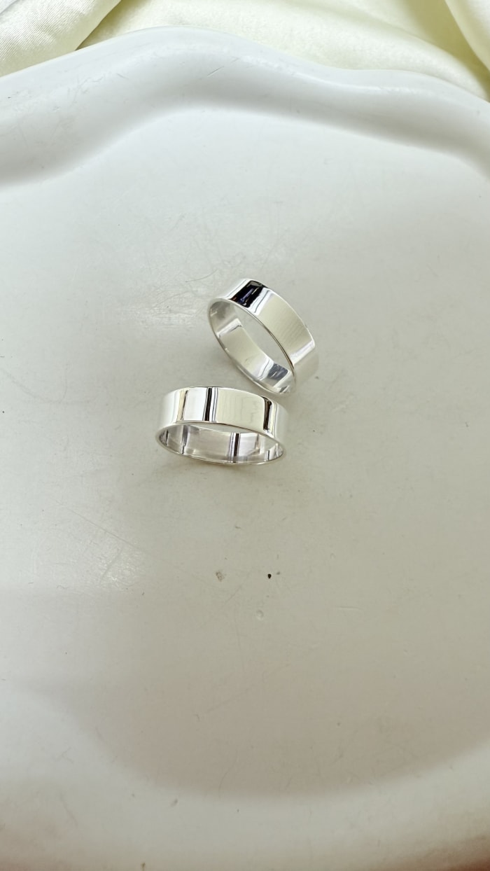 Band ring