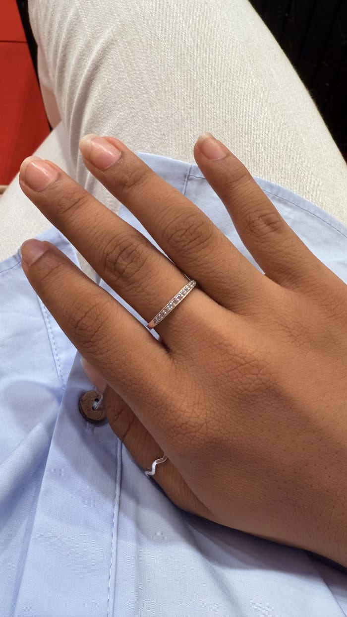 Infinity band ring