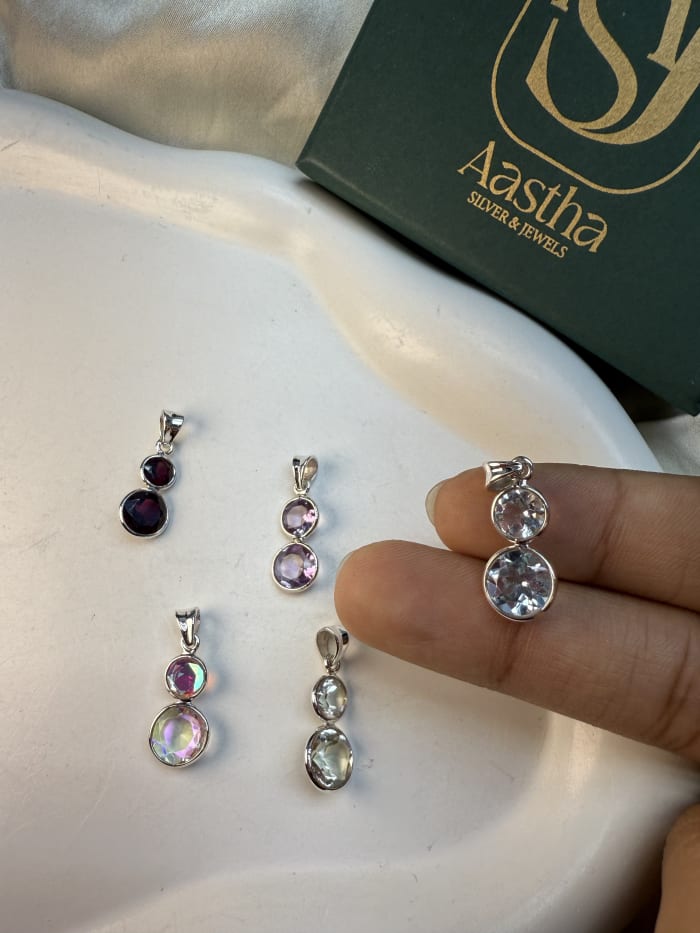 dual stone pendant