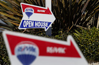 RE/MAX settles broker fee suits for $55 million