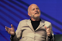 ‘Supremely Arrogant’: Mike Novogratz Reacts to JPMorgan CEOs Crypto Rant