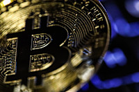 SEC meets with Grayscale, BlackRock about potential bitcoin ETFs