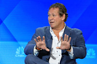 BlackRock's Rick Rieder sees first rate cut in mid-2024, thinks market is pricing in easing too soon