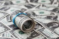 US Dollar Index News: DXY on Track for Notable Quarterly Rise Amid Global Volatility