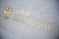 FTSE 100 slips as higher oil prices reignite inflation fears