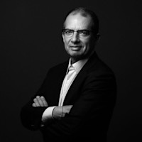 STAT+: 8 burning questions Bernie Sanders and other senators should ask Moderna’s Stéphane Bancel