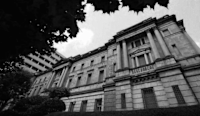 Japanese yen pushing to new annual lows against USD amid bond turmoil