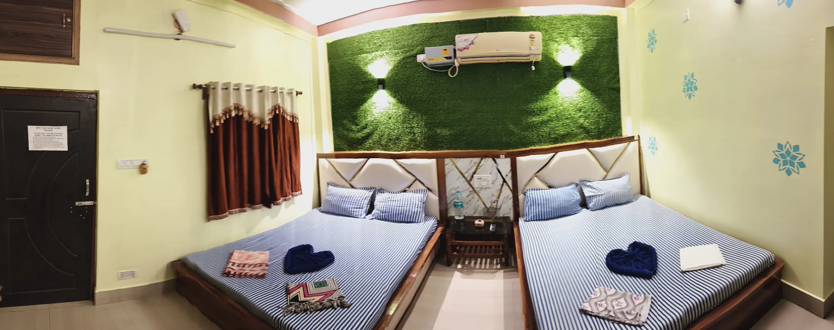 Four occupancy standard AC room image 4