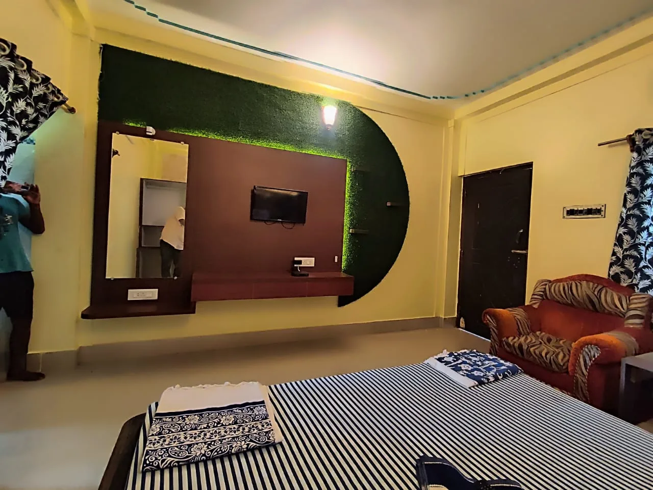 Twin occupancy standard AC room image 2