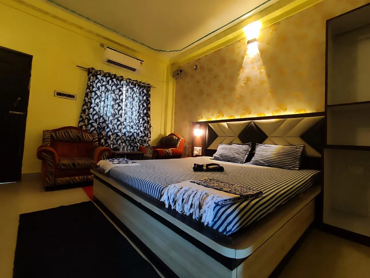 Twin occupancy standard AC room image 3
