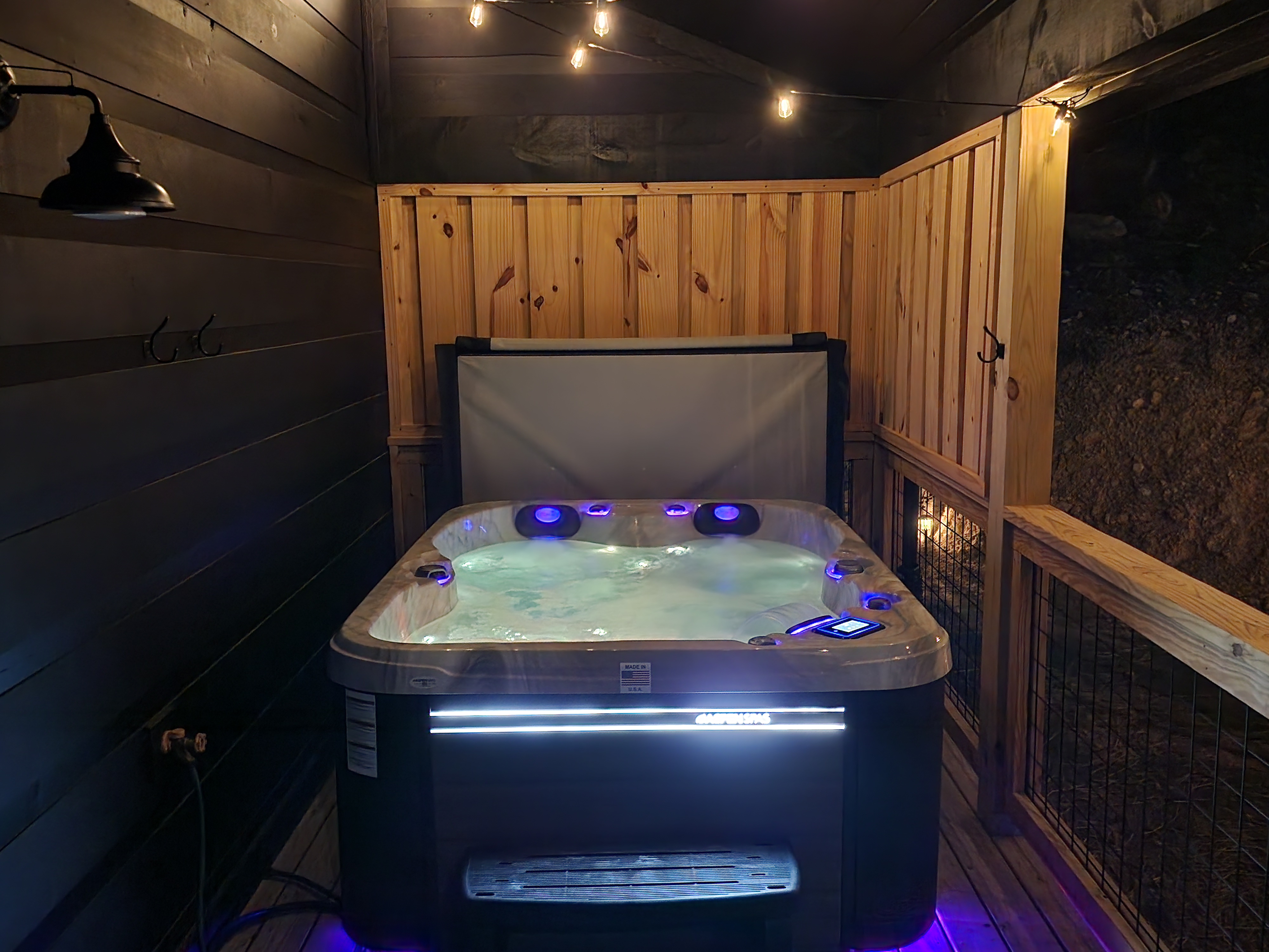 Hot tub