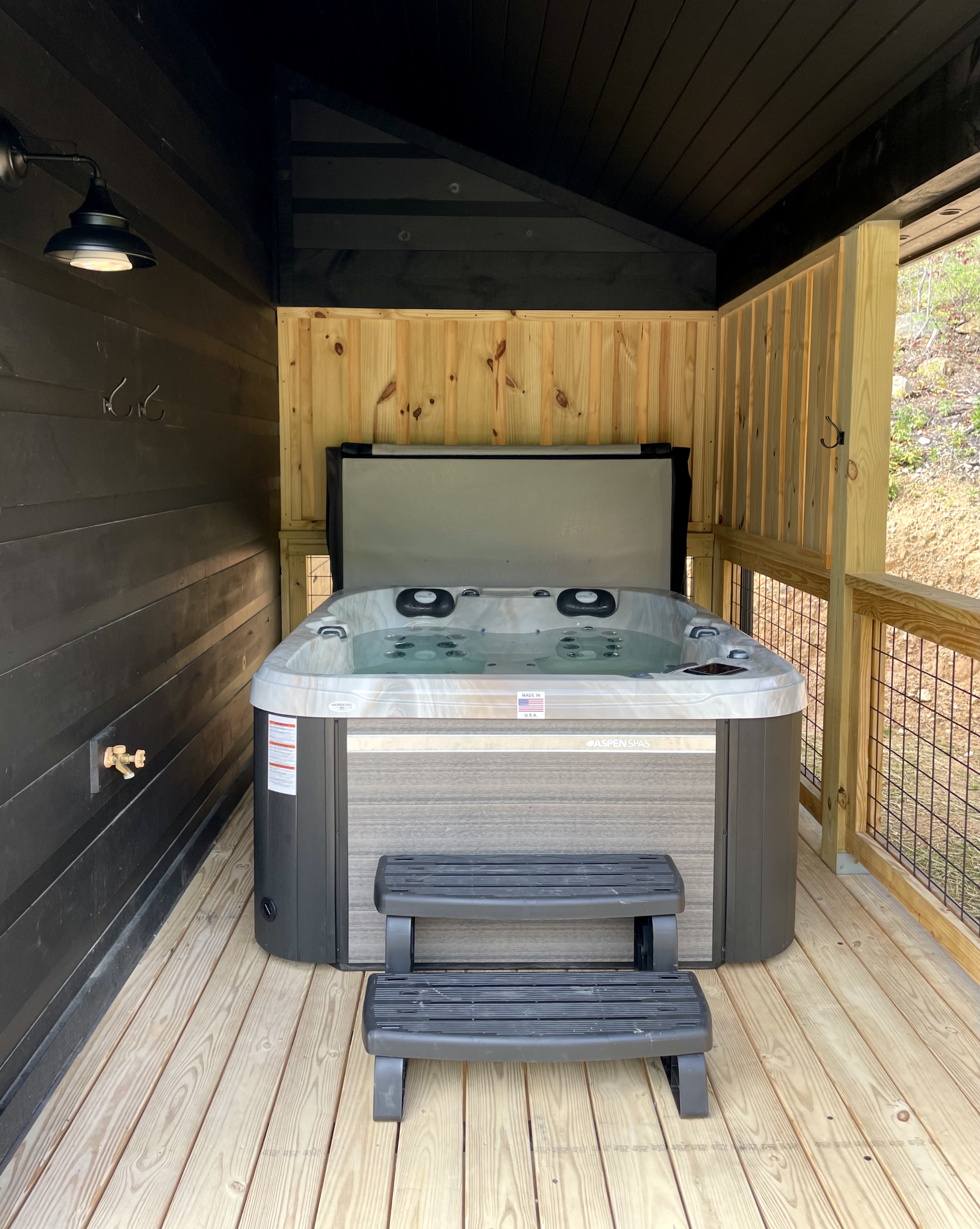 Hot tub