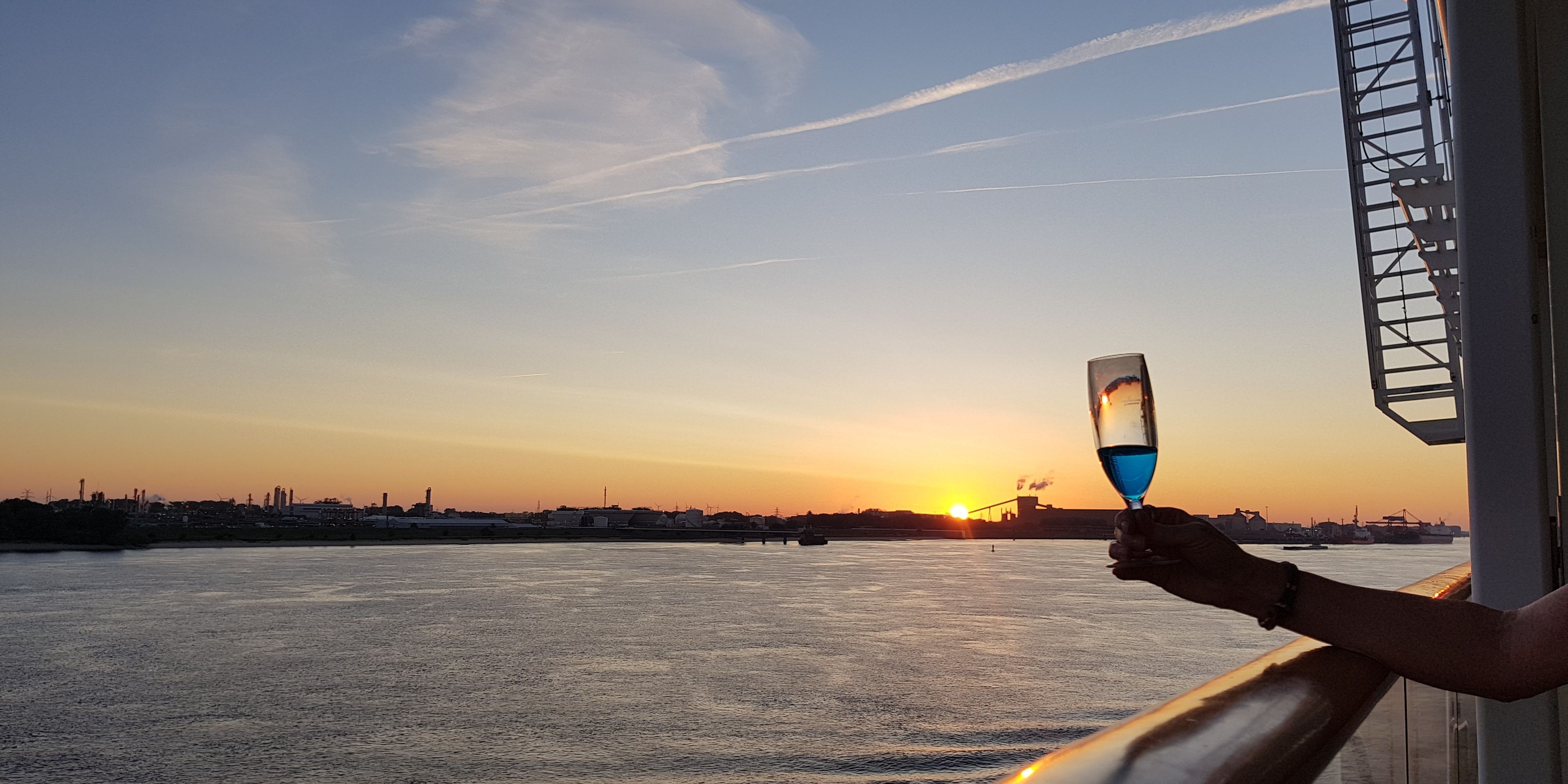 Sekt an Bord