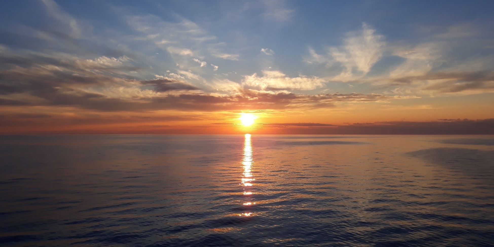 Sonnenuntergang über dem Meer