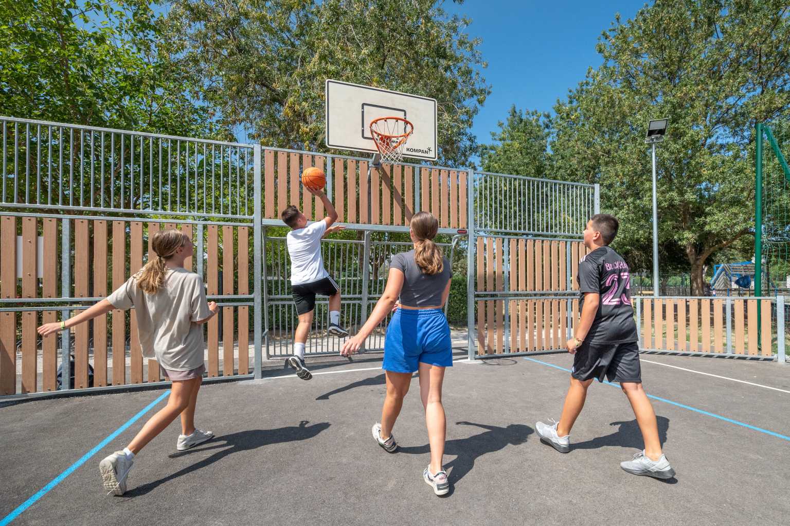 Les Marsouins 1