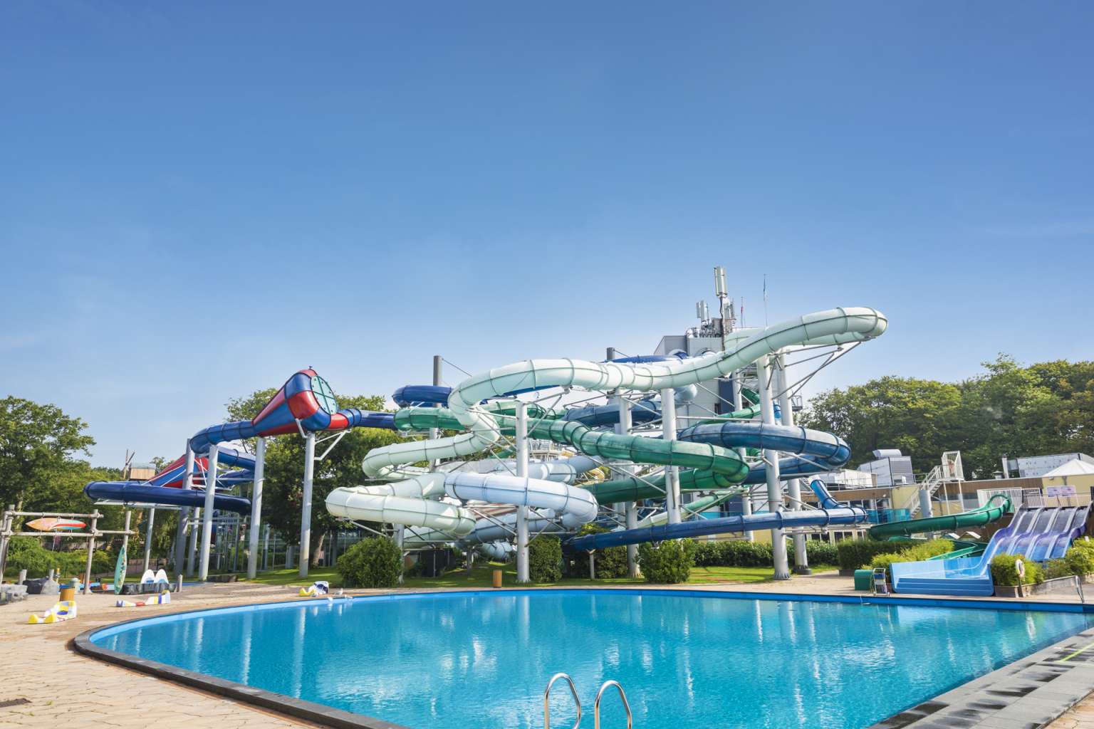 Duinrell, Wassenaar, Holland, campsite, tiki bad water park, waterslides