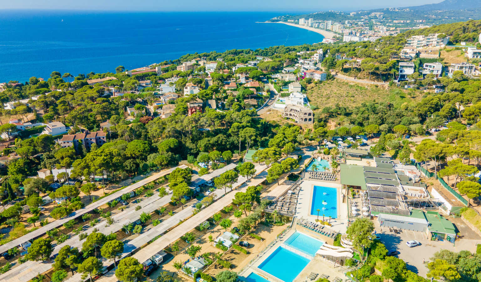 playa daro, cala gogo, campsite, costa brava, pools, waterslides
