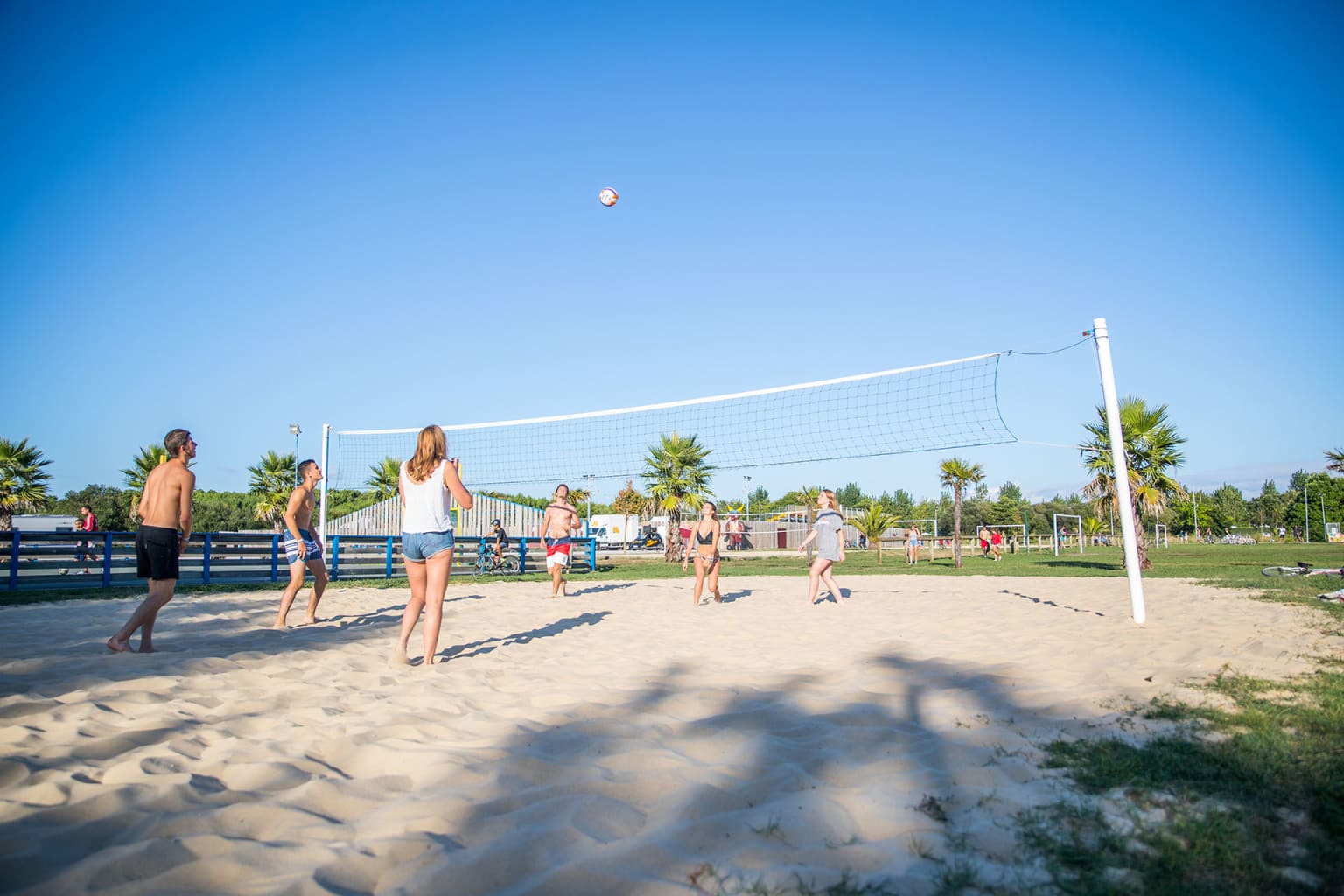 messanges, le vieux port, campsite, landes, sports and activities, volleyball
