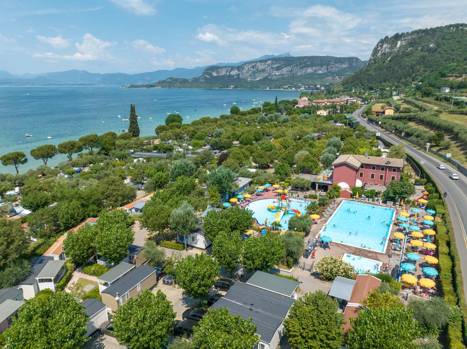 Bardolino, Serenella, campsite, lake garda, pools, overview